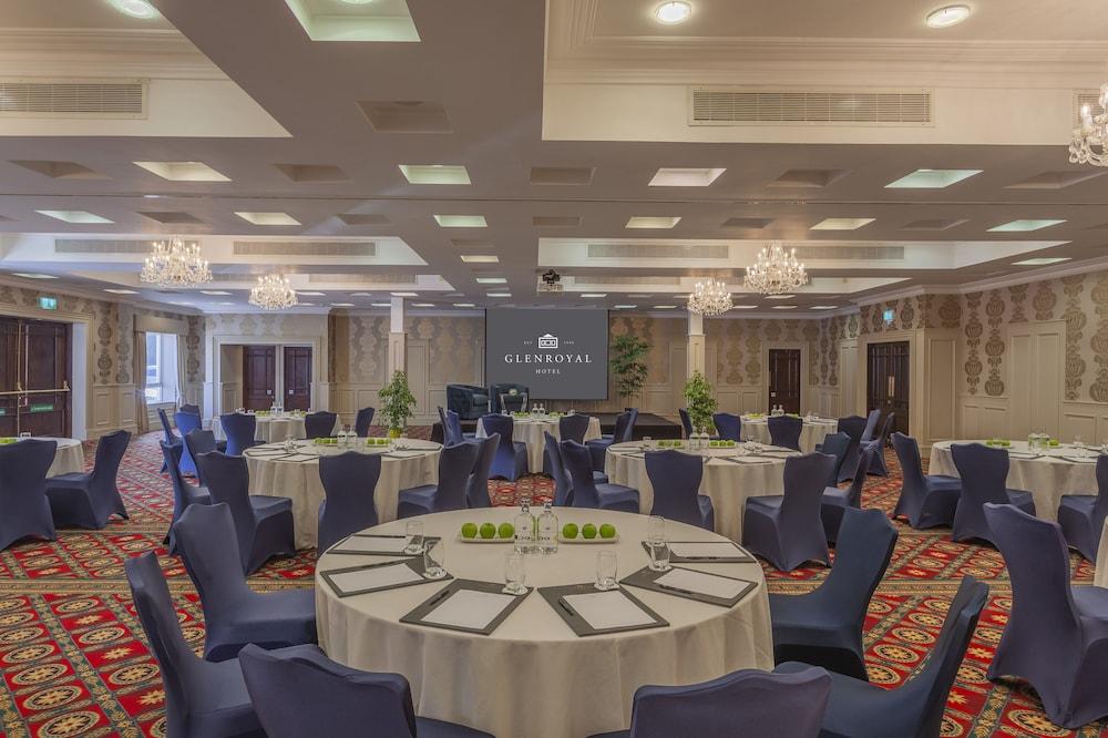 Glenroyal Hotel Maynooth Bagian luar foto