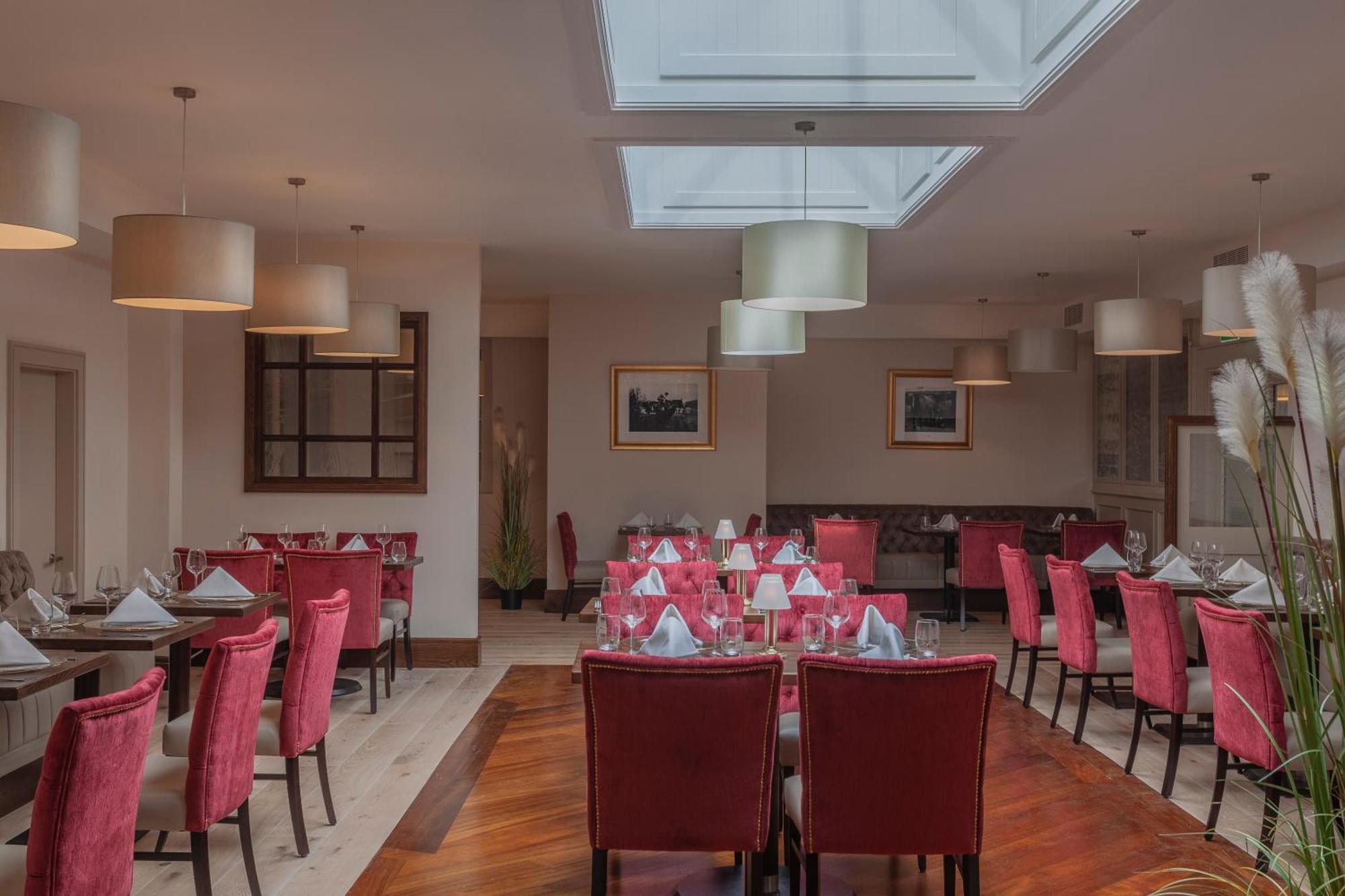Glenroyal Hotel Maynooth Bagian luar foto