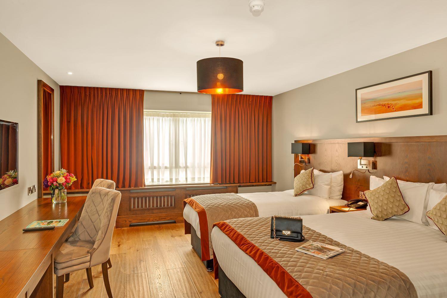Glenroyal Hotel Maynooth Bagian luar foto