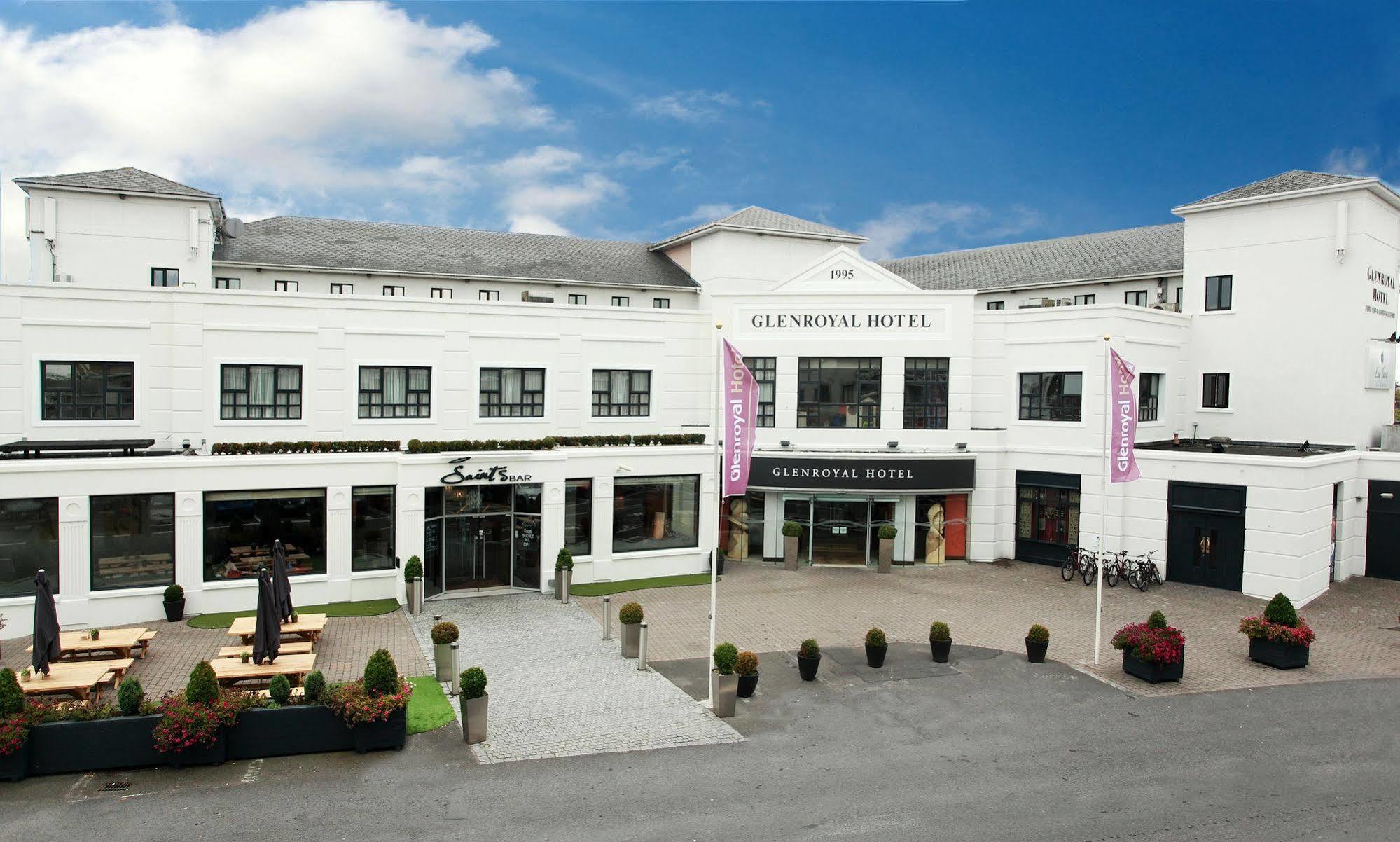 Glenroyal Hotel Maynooth Bagian luar foto